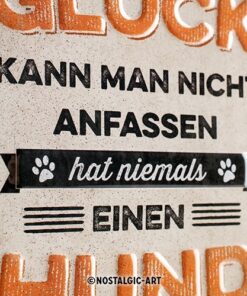 elbhunde dresden nostalgic art hund schild glueck anfassen detail