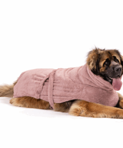 elbhunde lills bademantel pink berry hund liegend seite