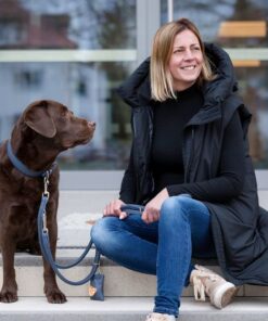 elbhunde maul ledermanufaktur halsband klassik soft jeans tragebild