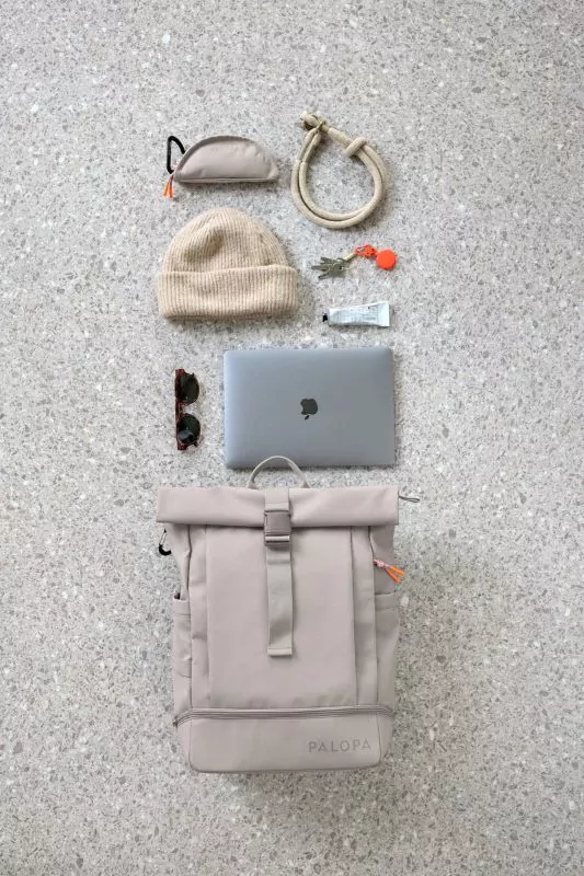 elbhunde dresden palopa rolltop rucksack yoska taupe utensilien