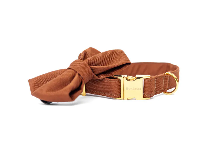 elbhunde hundessa stoff fliege mit halsband klickverschluss gold rost