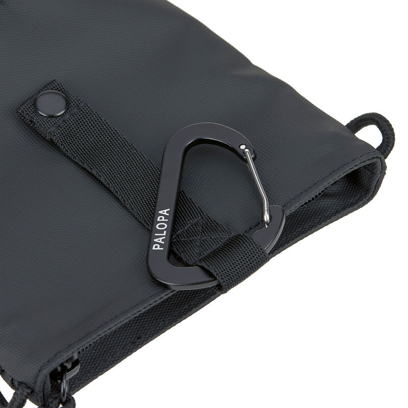 elbhunde-palopa-leckerlibeutel-karl-schwarz-karabiner